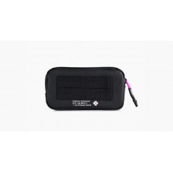 Muc-Off Essential Case waterproof