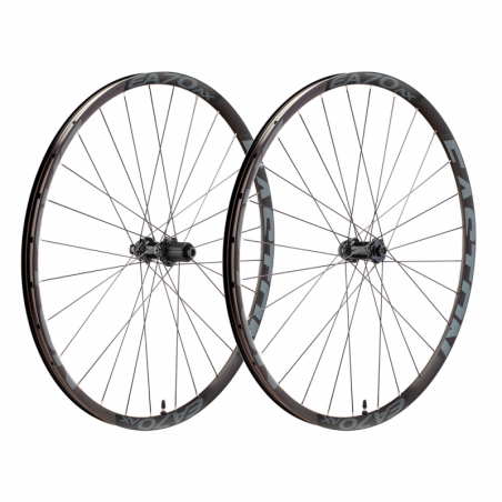 Easton EA70 AX Road Gravel CLN Disc Wheel, 700C/'15X100