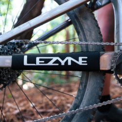 Lezyne Smart Chainstay Protector, S