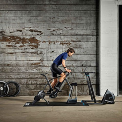 Wahoo KICKR CORE Smart Trainer