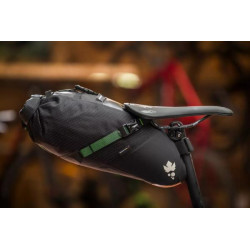 Miss Grape Cluster 7 Waterproof Satteltasche