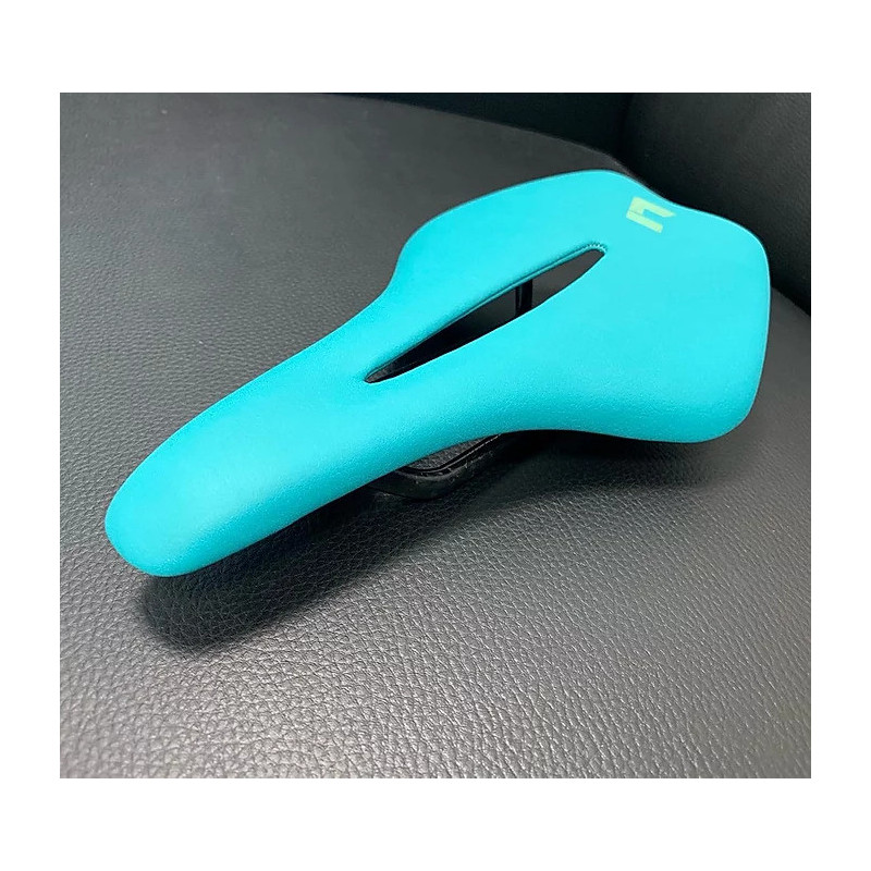 Ceetec Saddle C1 Cover Custom Made