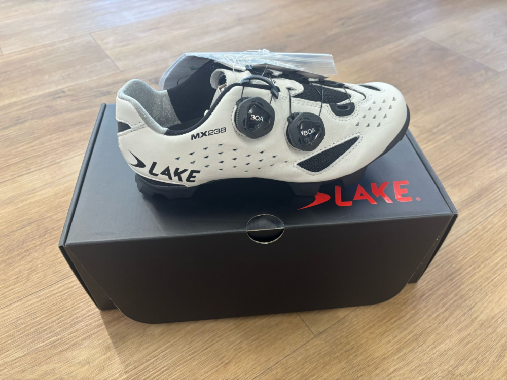 Lake Cycling Lake MX238 Custom white/black 37