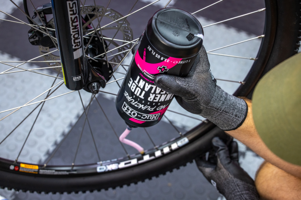 Muc-Off No Puncture Hassle Inner Tube Sealant 1L