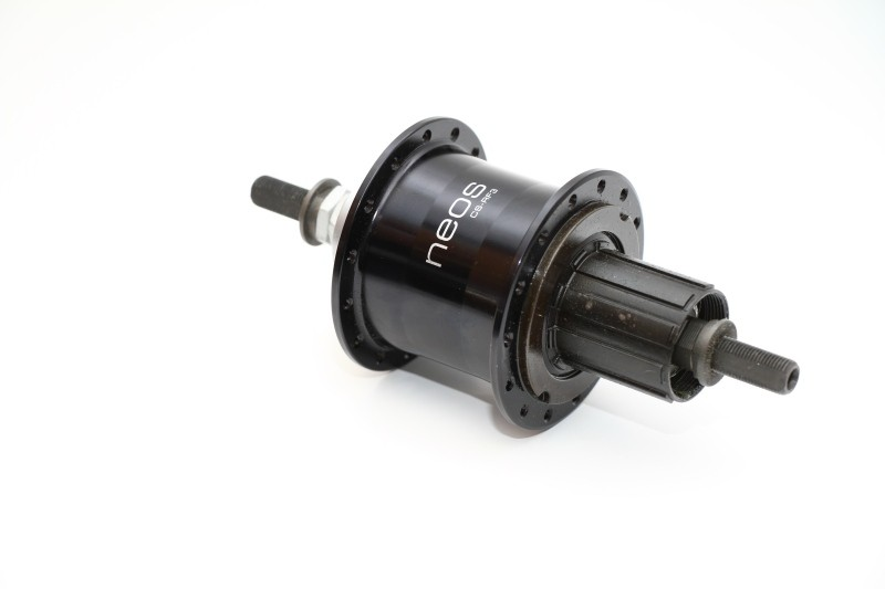 TERN Bikes NEOS TRINITY REAR HUB, BLACK, 3x8, 28H TERN
