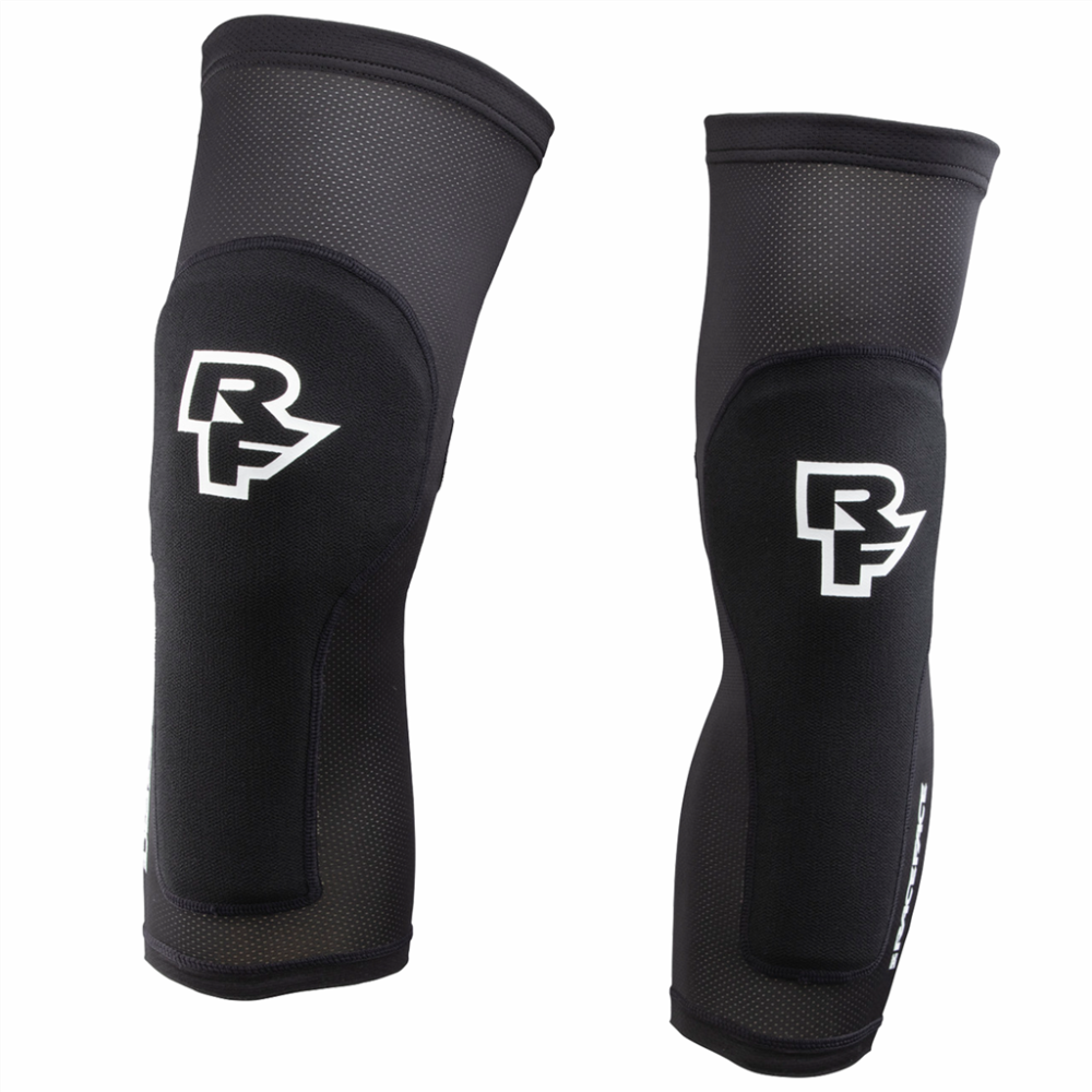 Race Face Charge Knee stealth, M