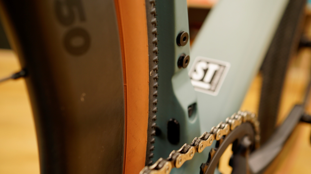 Classified Powershift R35 Carbon Wheelset Kit, Clintcher, Tubless, inkl. Kassette, 11 speed / 11-32