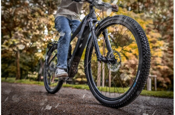 Schwalbe Pneu Johnny Watts 27.5x2.80 DD Addix Starr mit Reflexstreifen black