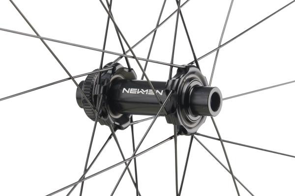 NEWMEN Advanced SL X.R.36 Gravel Laufradsatz, Shimano HG Body 