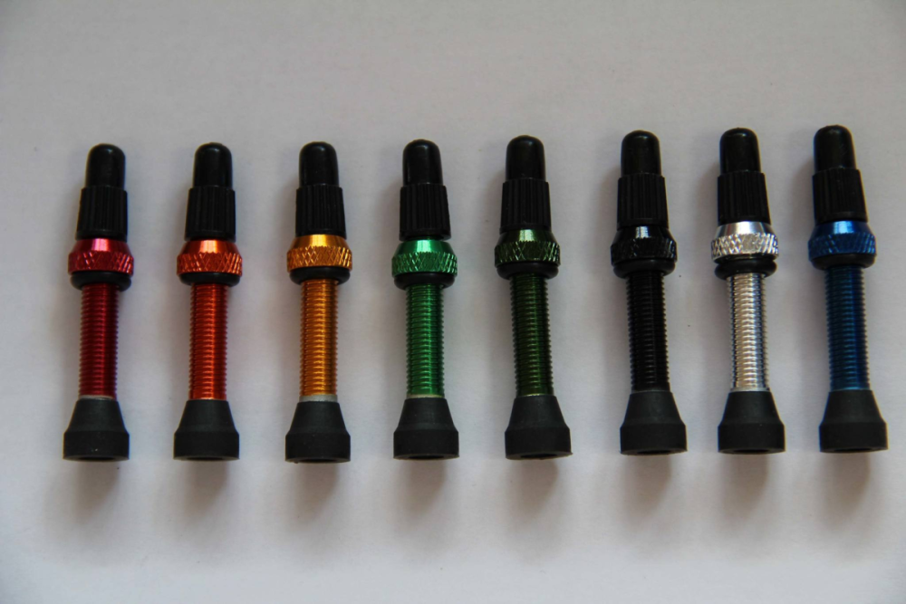 Tune tubeless Ventil/Valve, 1 Stück (einzeln), Länge 44mm, Sclaverand, Aluminium, Dunkel-Orange