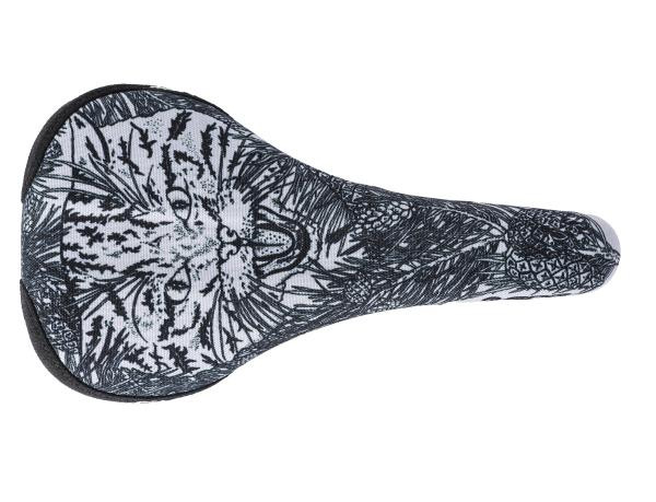 Cast Kriss Kyle Scottish Wildcat Edition Bel-Air V3 Signature Sattel