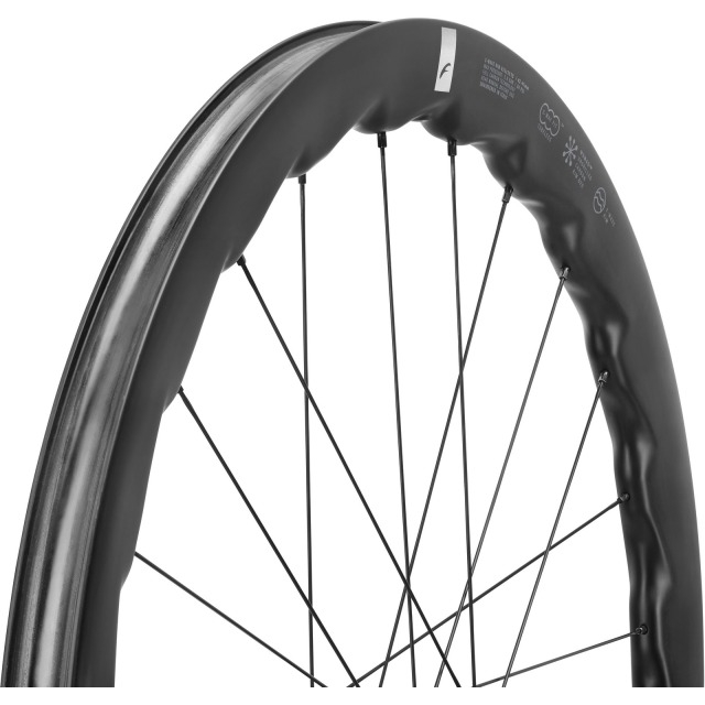 Fulcrum Soniq 42 Carbon DB Laufradsatz, Mod. 26, C25 2-WayFit 12x100/142mm HG 11/12S
