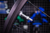 Muc-Off V2 Tubeless Ventil Kit 44mm/silver 44 mm, silber