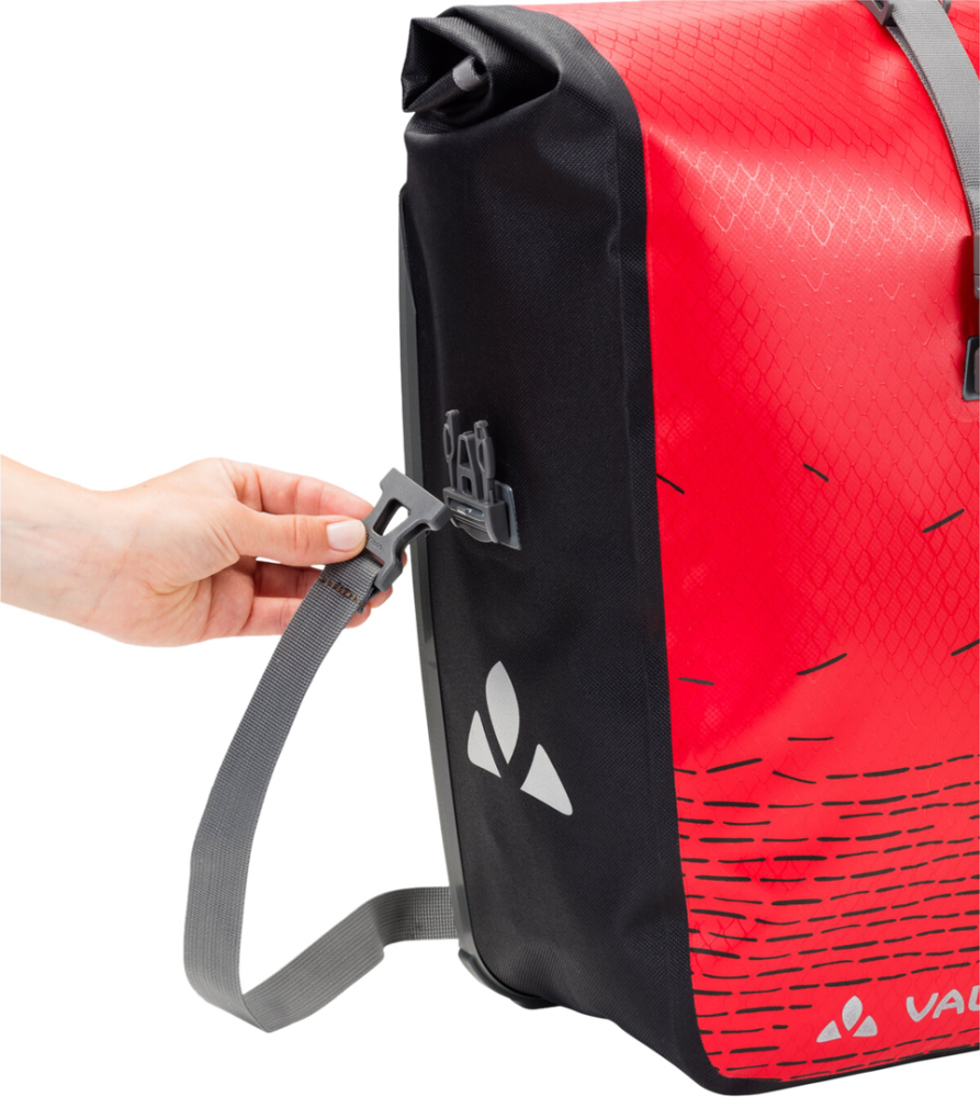 Aqua Back Print Single red