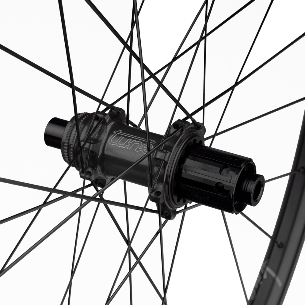 Tune Rear Wheel Disc, Road Carbon, SB20Dsky, Prince CL 28h, 12mm, Standard Bearings, XD/XDR