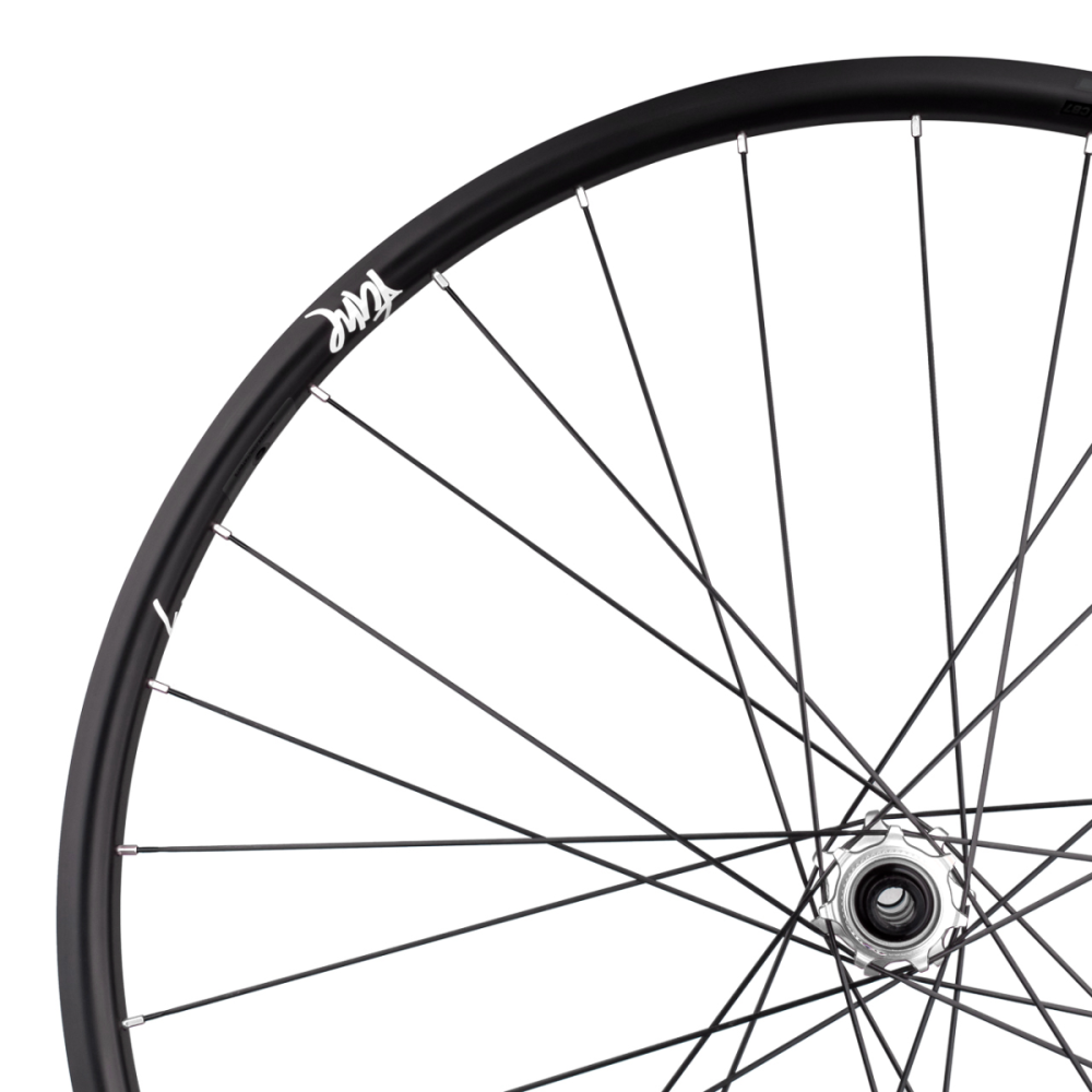 Tune Rear Wheel Disc, Road Carbon, SB20Dsky, Prince CL 28h, 12mm, Standard Bearings, XD/XDR